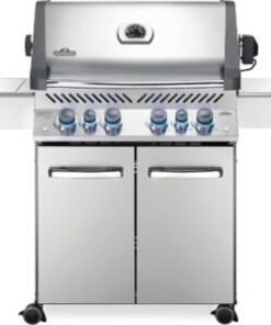 Napoleon Prestige 500 Propane Gas Grill